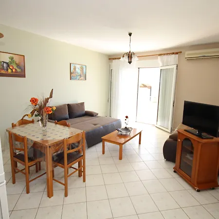 Appartement Koktsidis House *