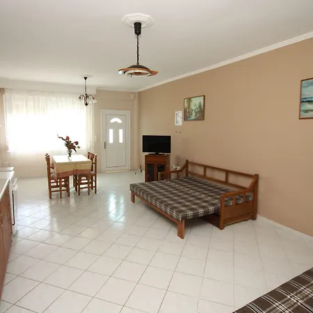 Koktsidis House